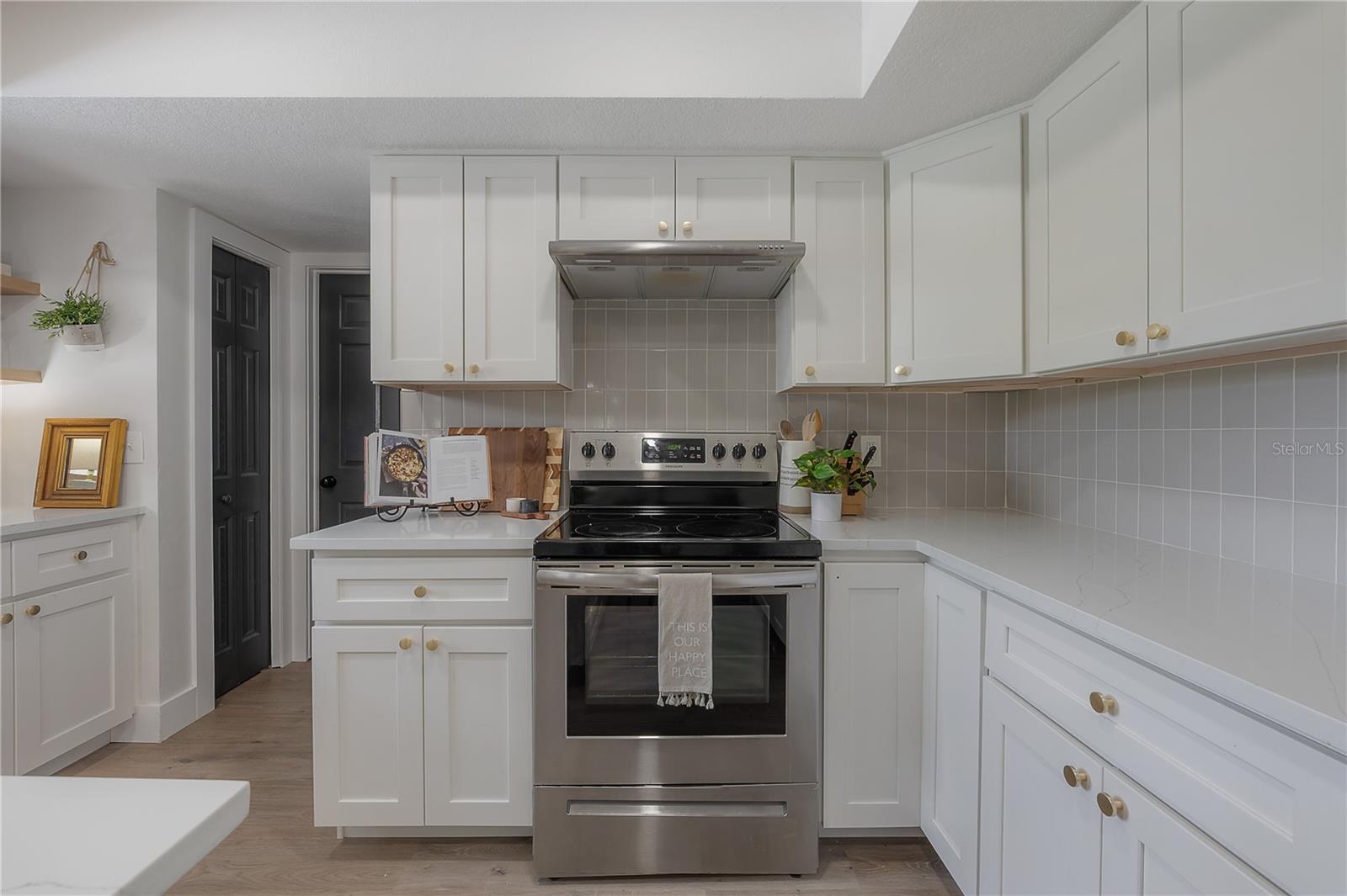 Image 18 of 63 For 4315 Honey Vista Circle