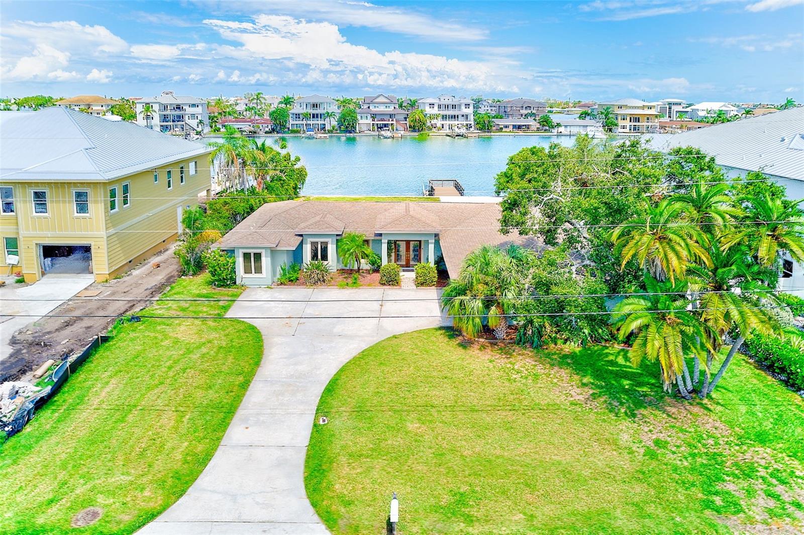 Image 44 of 58 For 410 Harbor View Lane