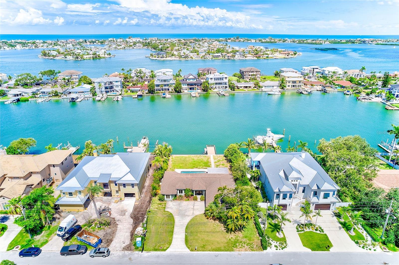 Image 45 of 58 For 410 Harbor View Lane