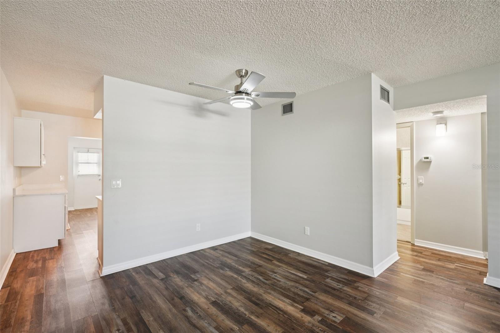 Image 10 of 48 For 2255 Philippine Drive 9