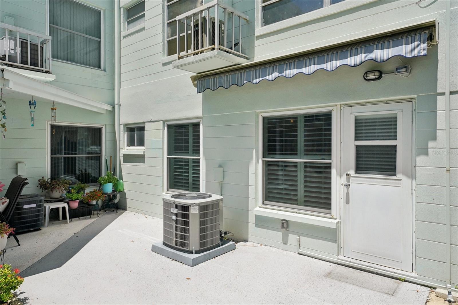 Image 30 of 48 For 2255 Philippine Drive 9