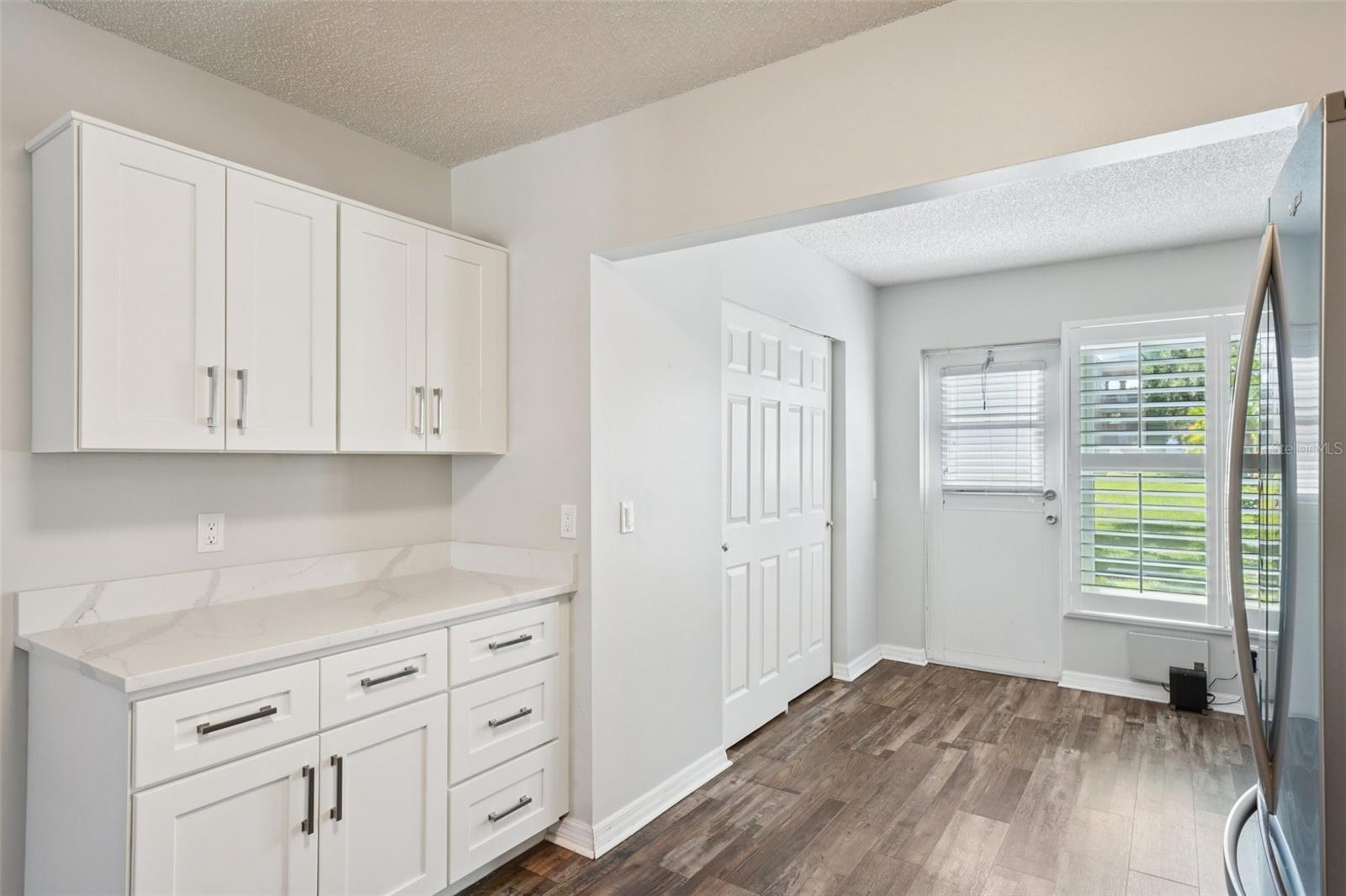 Image 9 of 48 For 2255 Philippine Drive 9