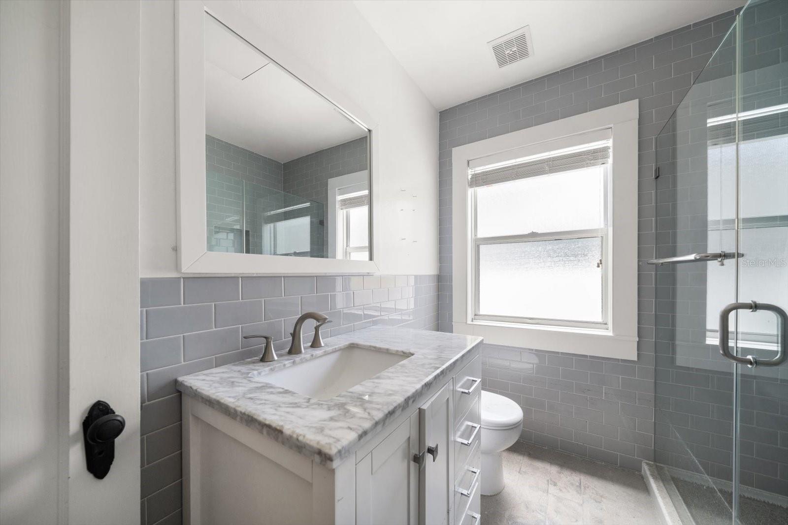 Image 20 of 50 For 8405 Bayshore Drive
