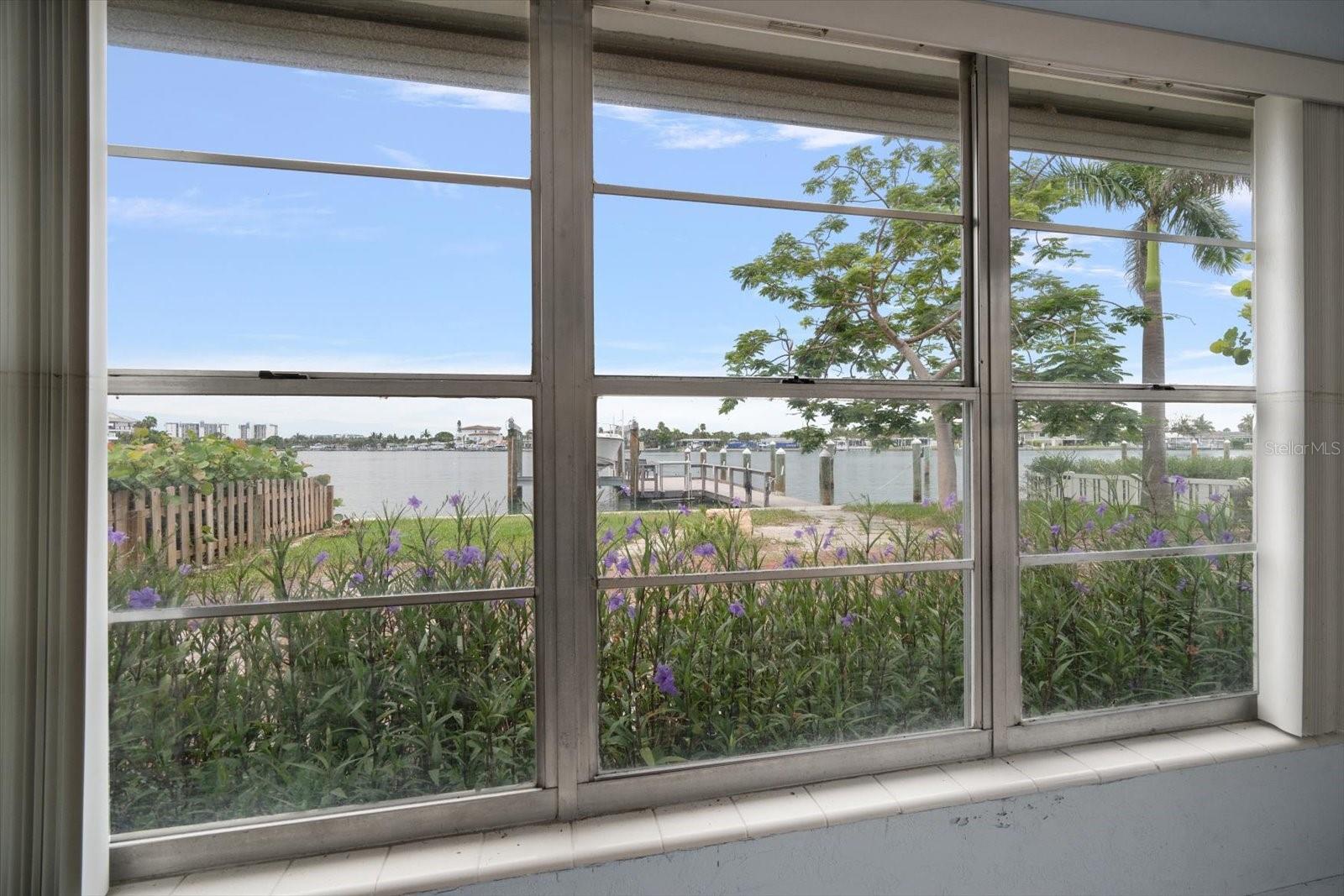 Image 31 of 50 For 8405 Bayshore Drive