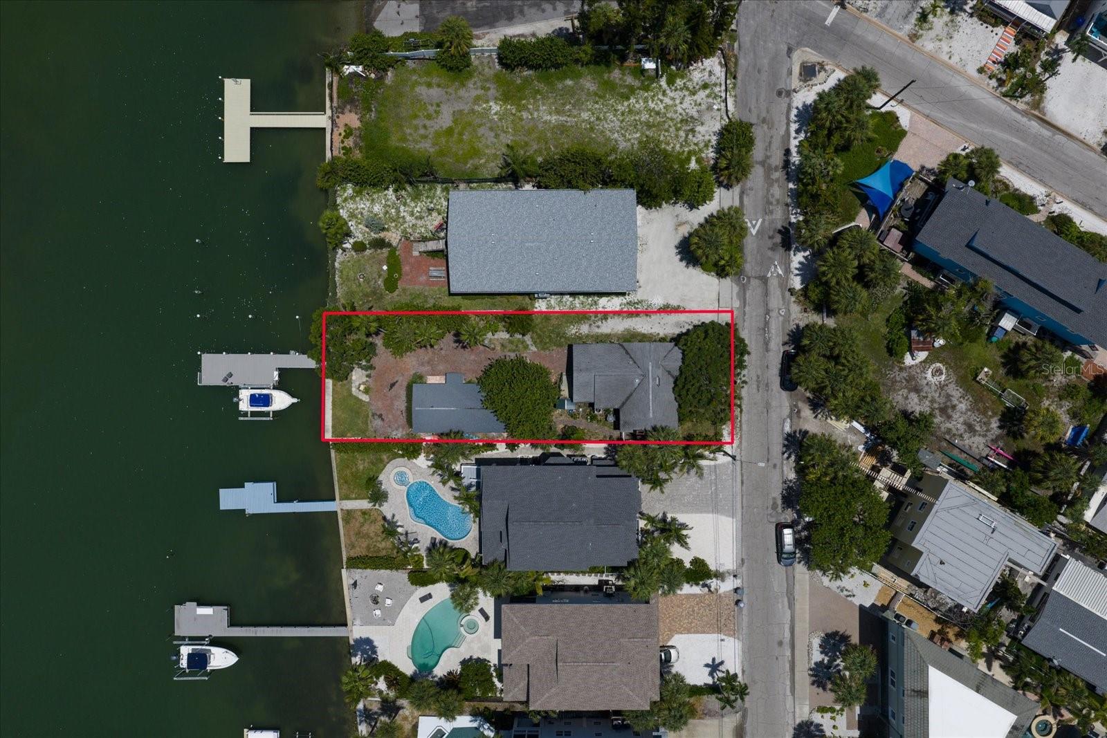 Image 46 of 50 For 8405 Bayshore Drive