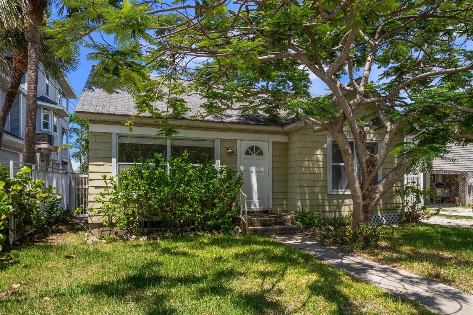 Image 49 of 50 For 8405 Bayshore Drive