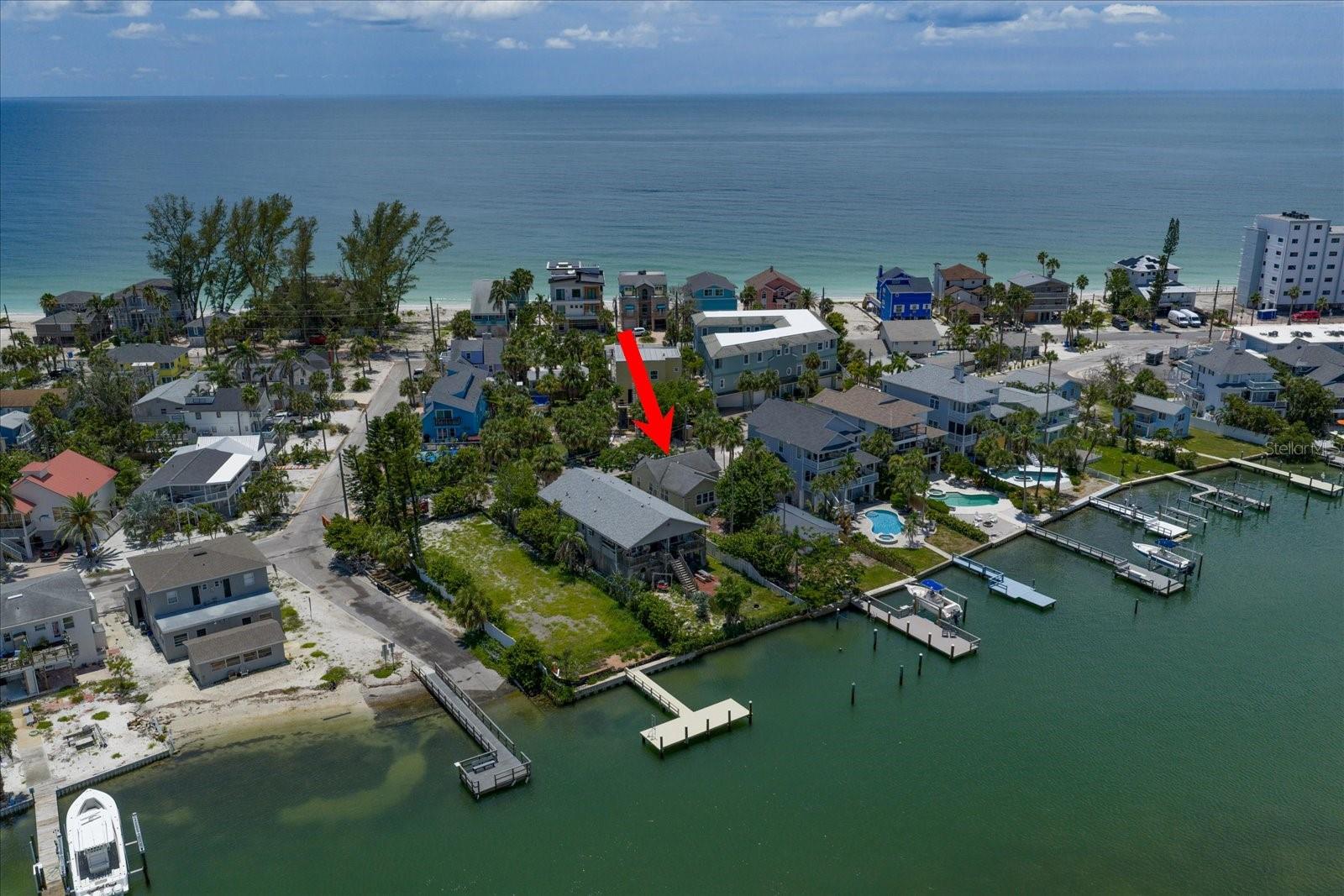 Image 9 of 50 For 8405 Bayshore Drive