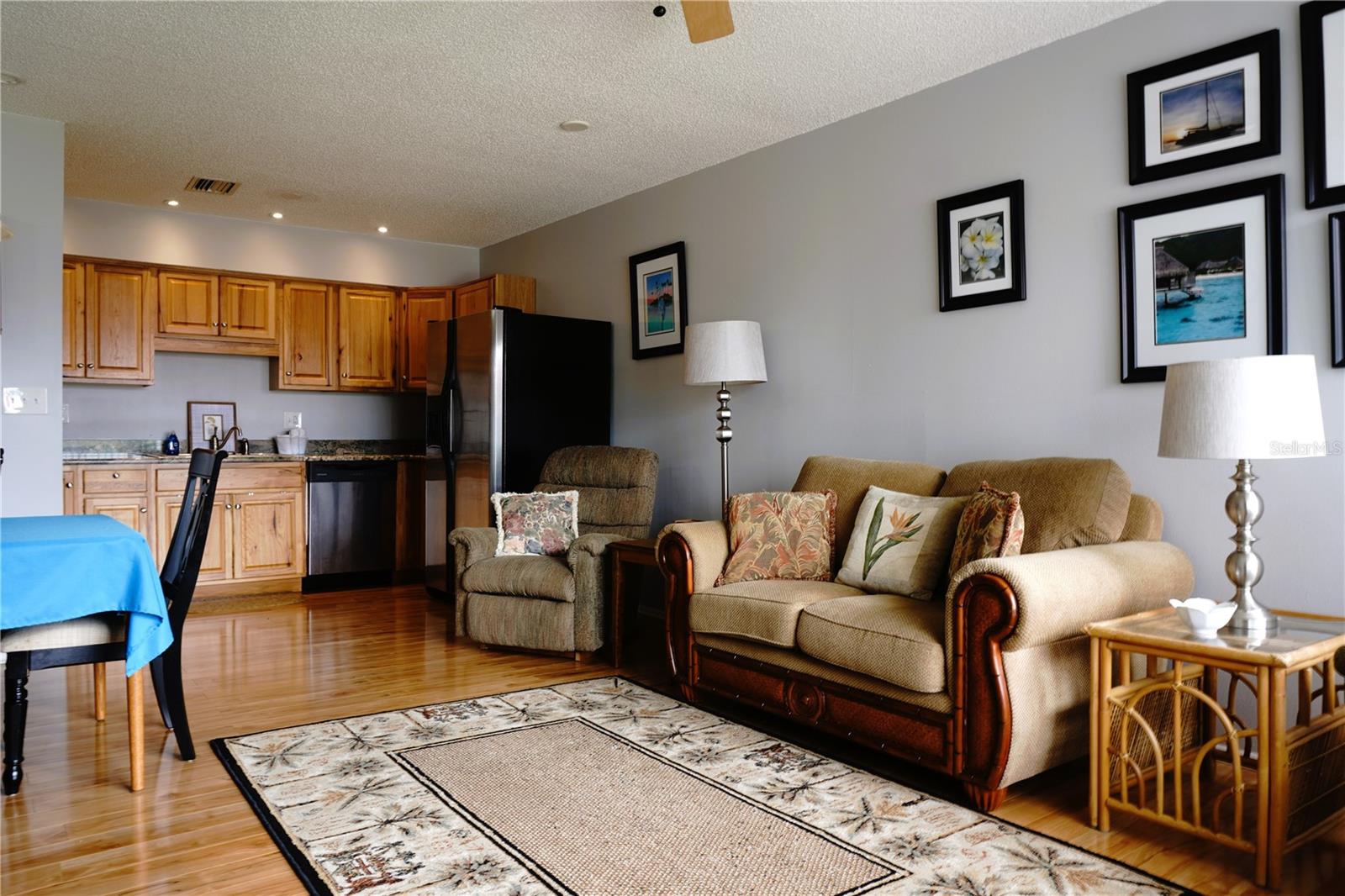 Image 3 of 31 For 4337 Tahitian Gardens Circle F