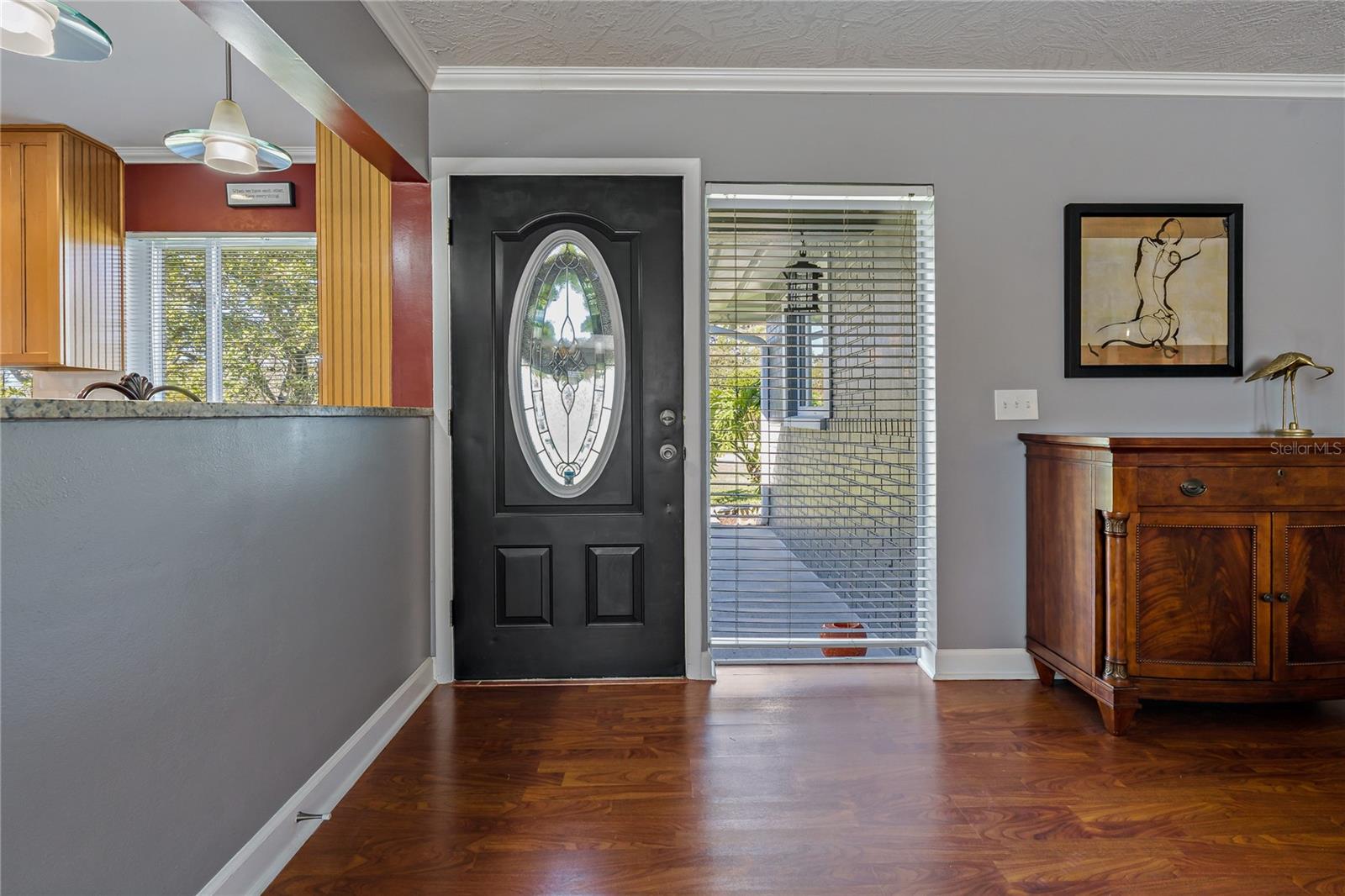 Listing photo id 8 for 1957 Temple Terrace