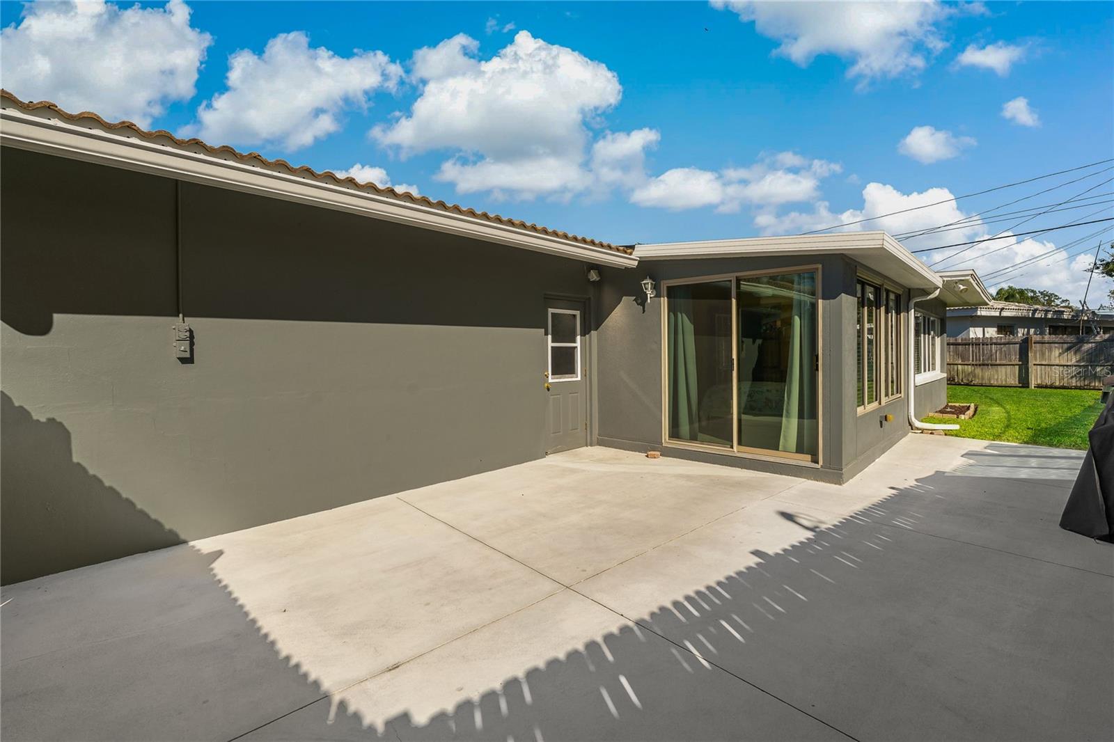 Listing photo id 30 for 1957 Temple Terrace