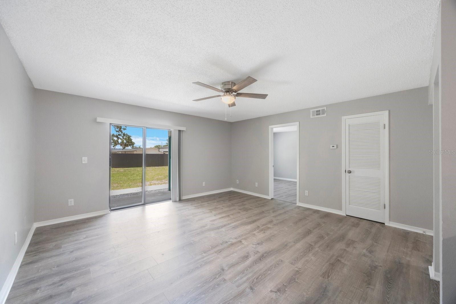 Image 6 of 12 For 500 9th Avenue S