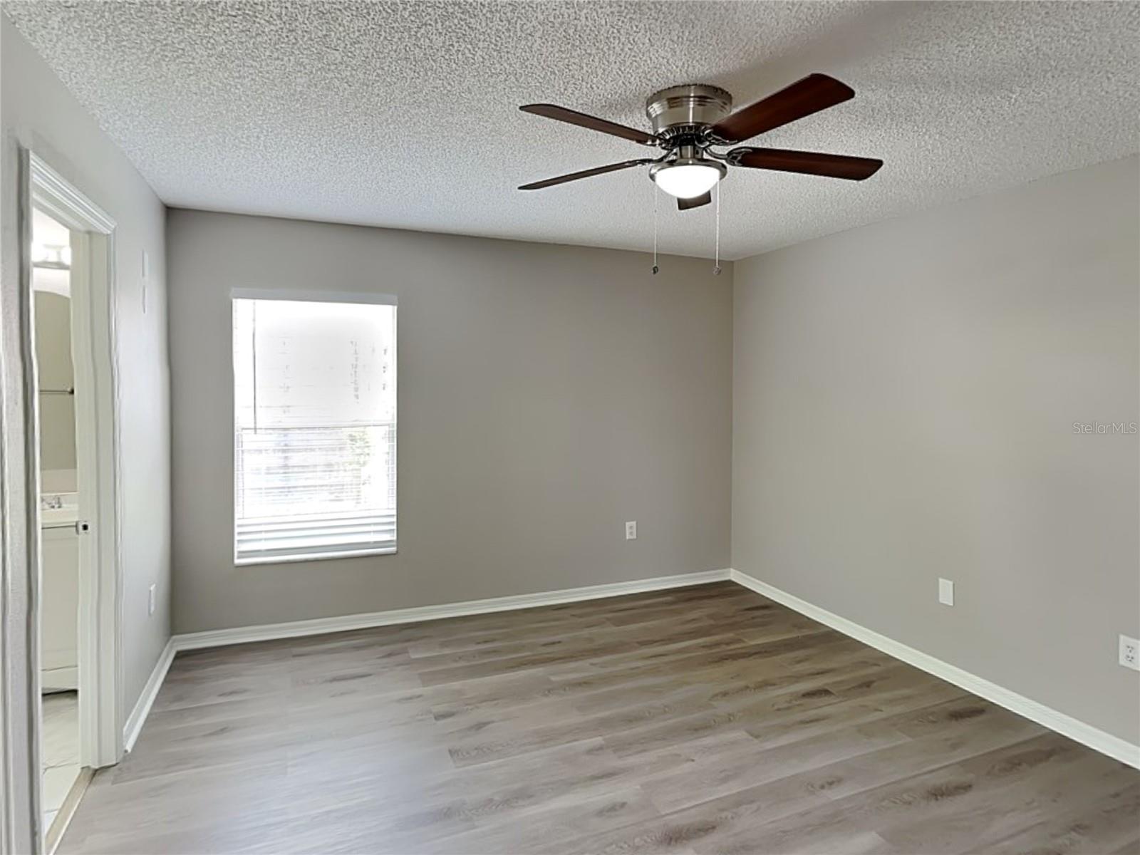 Image 7 of 15 For 3910 78th Drive E