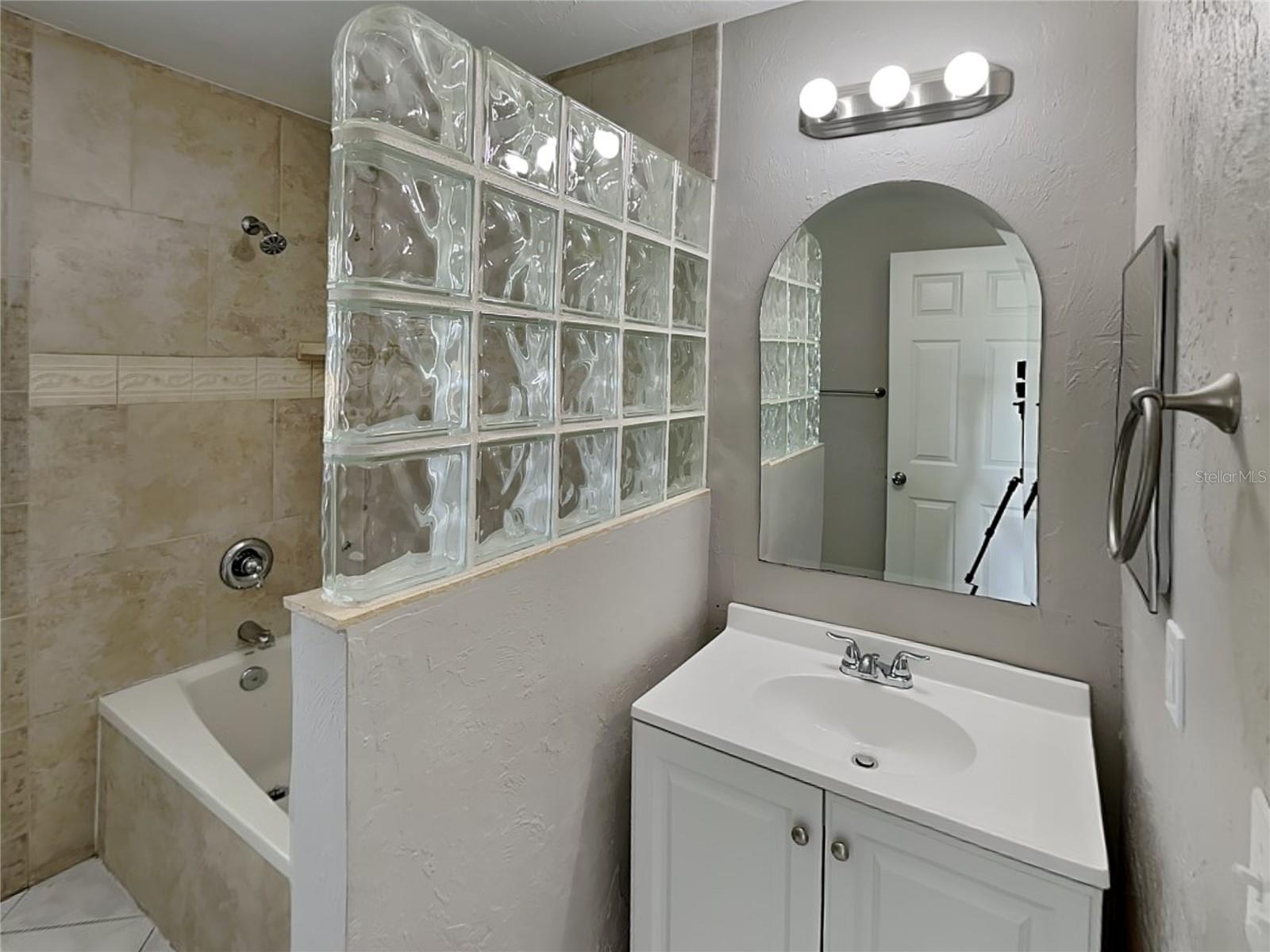 Image 9 of 15 For 3910 78th Drive E