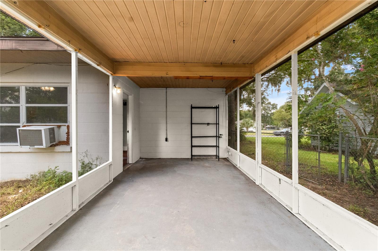 Image 13 of 17 For 5209 9th Street