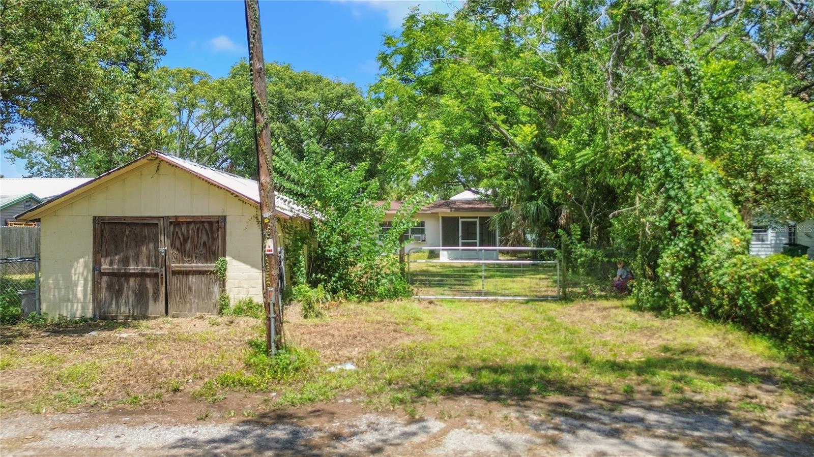 Image 16 of 17 For 5209 9th Street