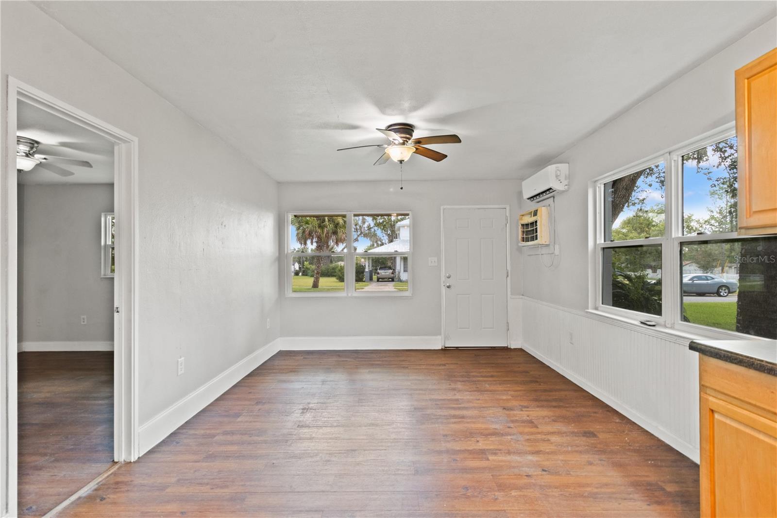 Image 5 of 17 For 5209 9th Street