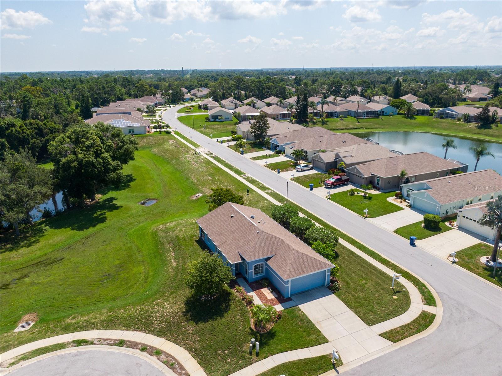Image 25 of 26 For 2926 Walnut Grove Court