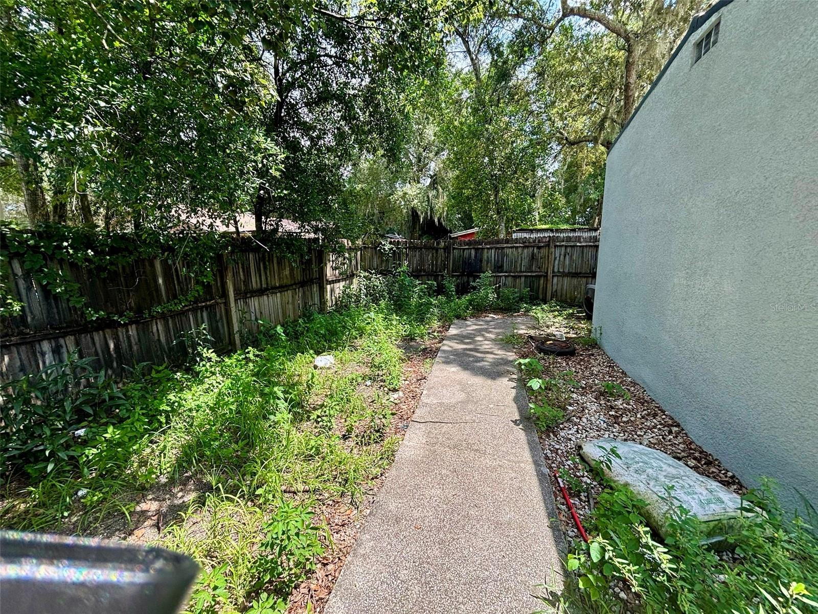 Image 10 of 10 For 691 Winter Park Drive