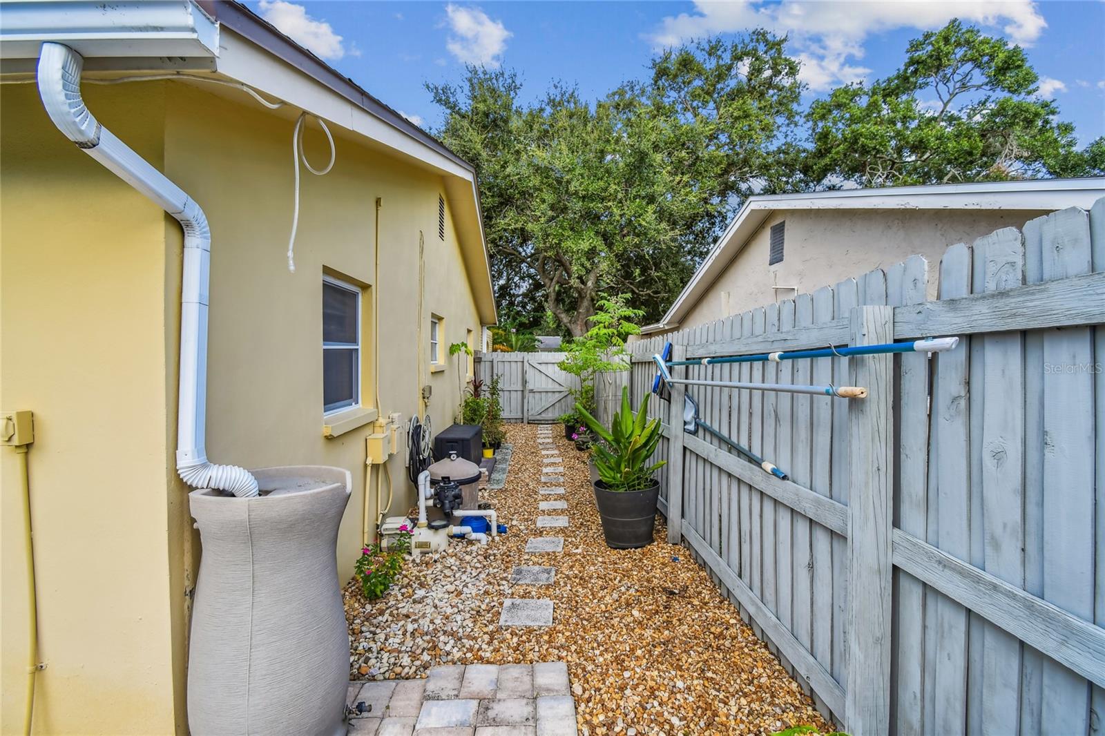 Image 37 of 42 For 1437 Cottonwood Terrace