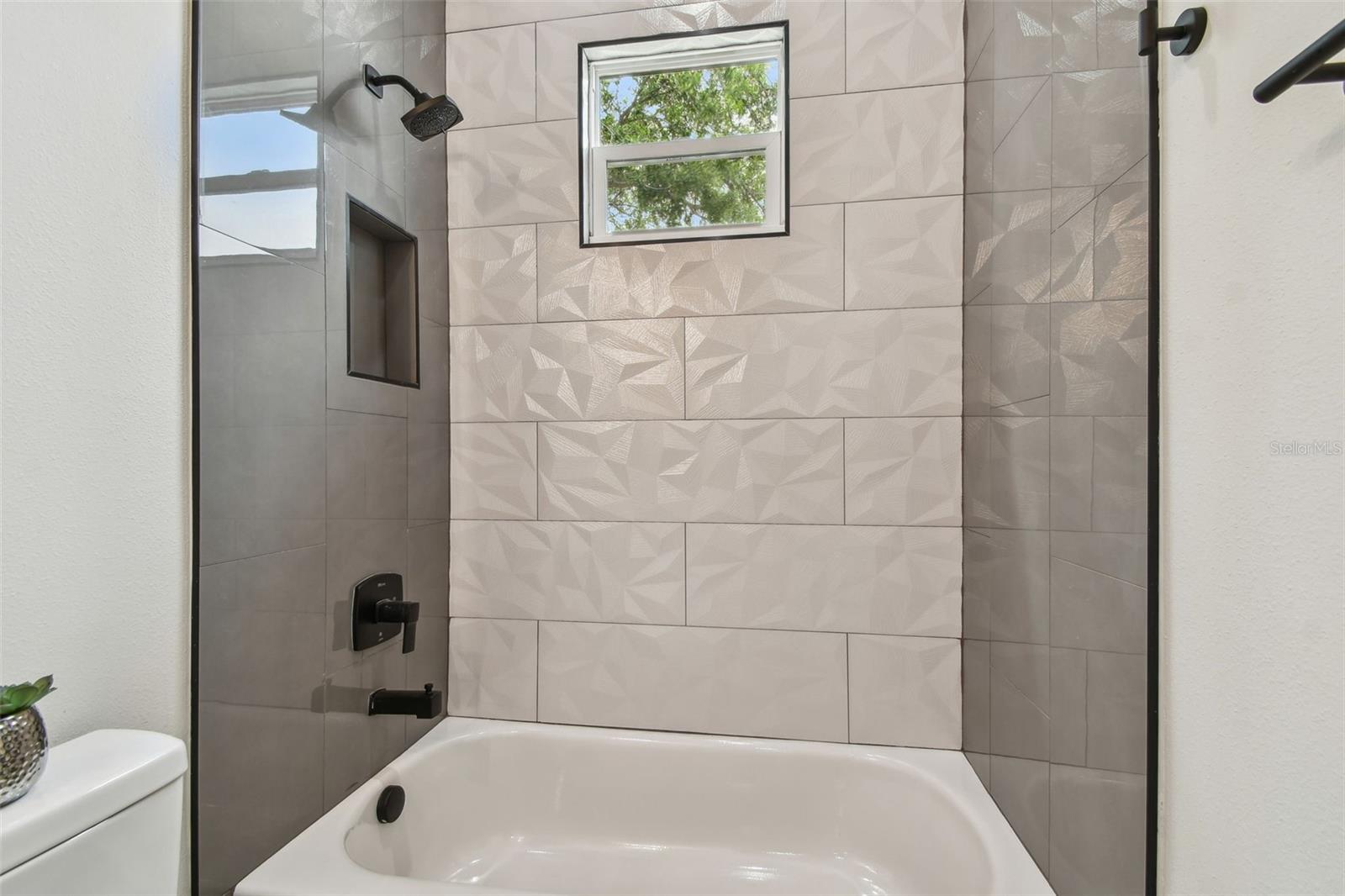 Image 22 of 43 For 3455 17th Avenue S