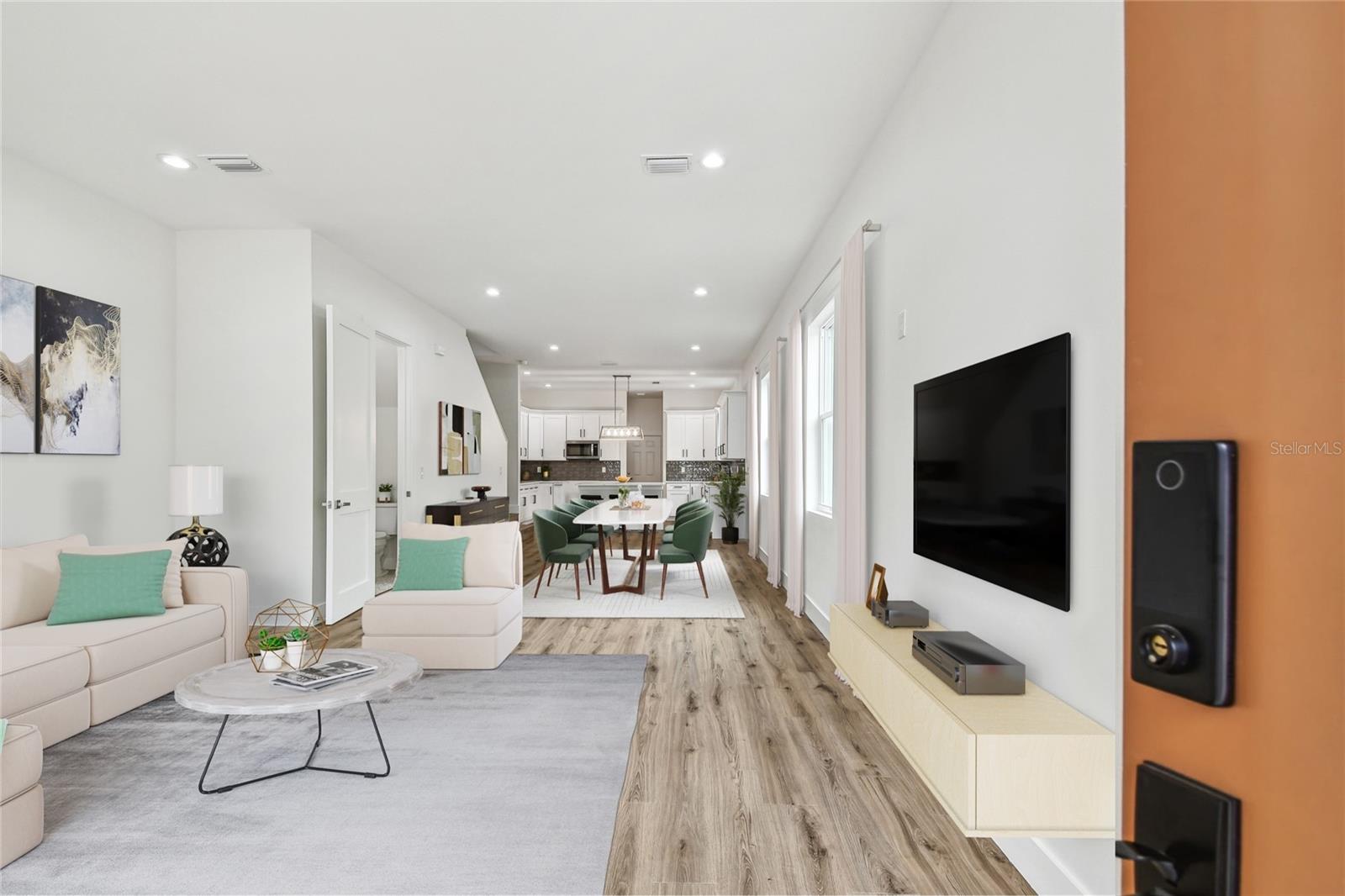 Image 4 of 43 For 3455 17th Avenue S