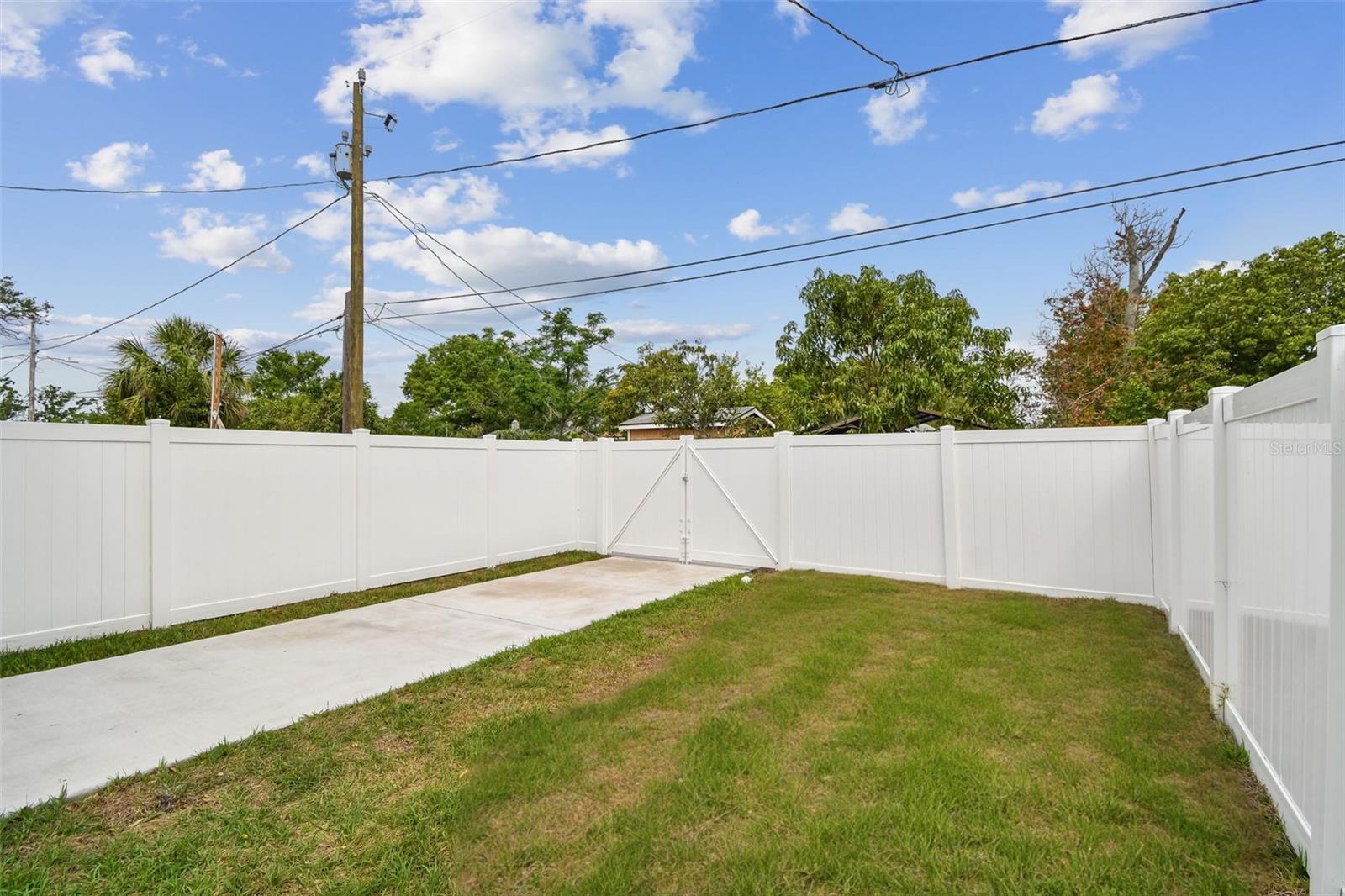 Image 42 of 43 For 3455 17th Avenue S