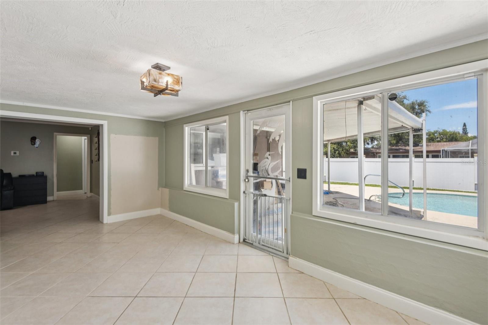 Image 16 of 37 For 1080 Mccarty Street