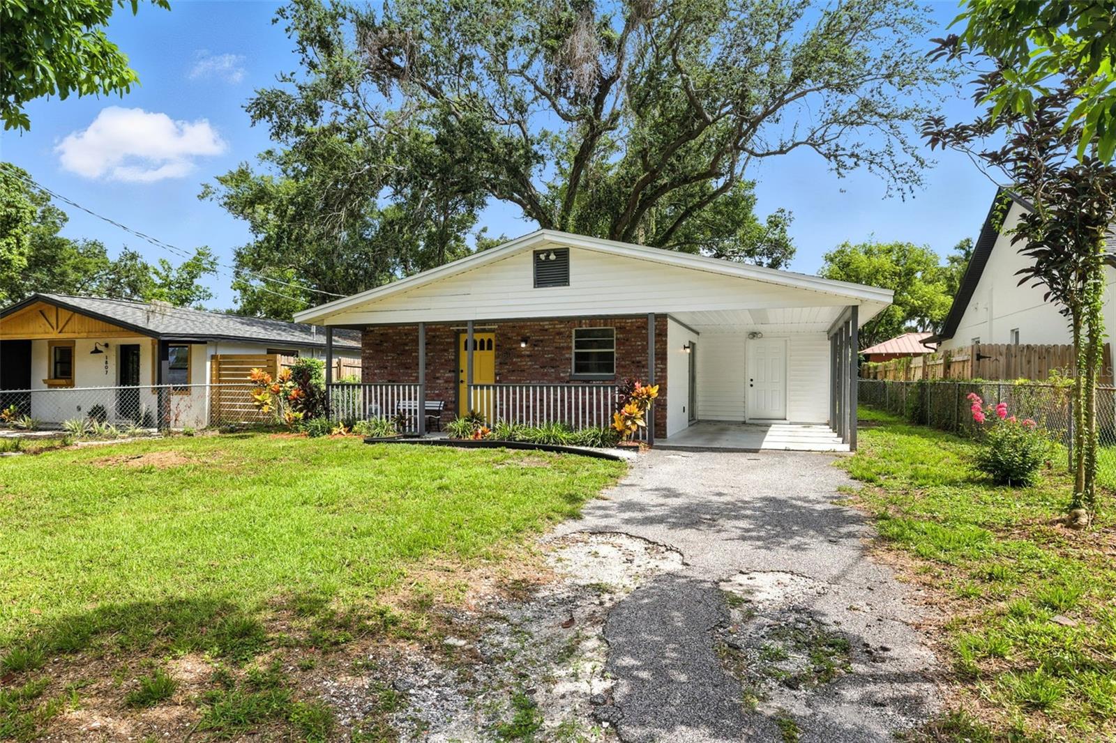 Image 2 of 29 For 1805 Knollwood Street