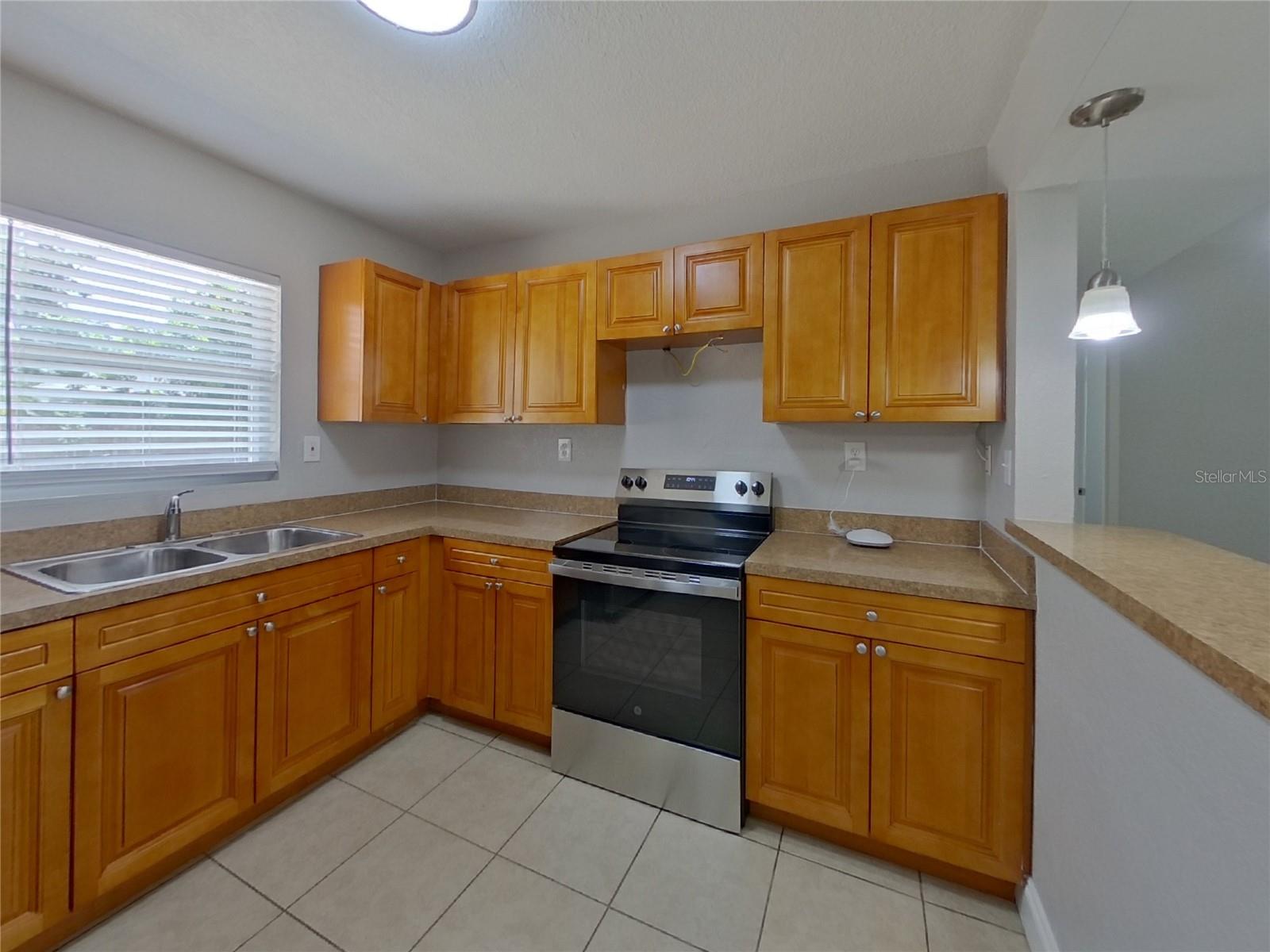 Image 6 of 15 For 5151 Flamingo Drive