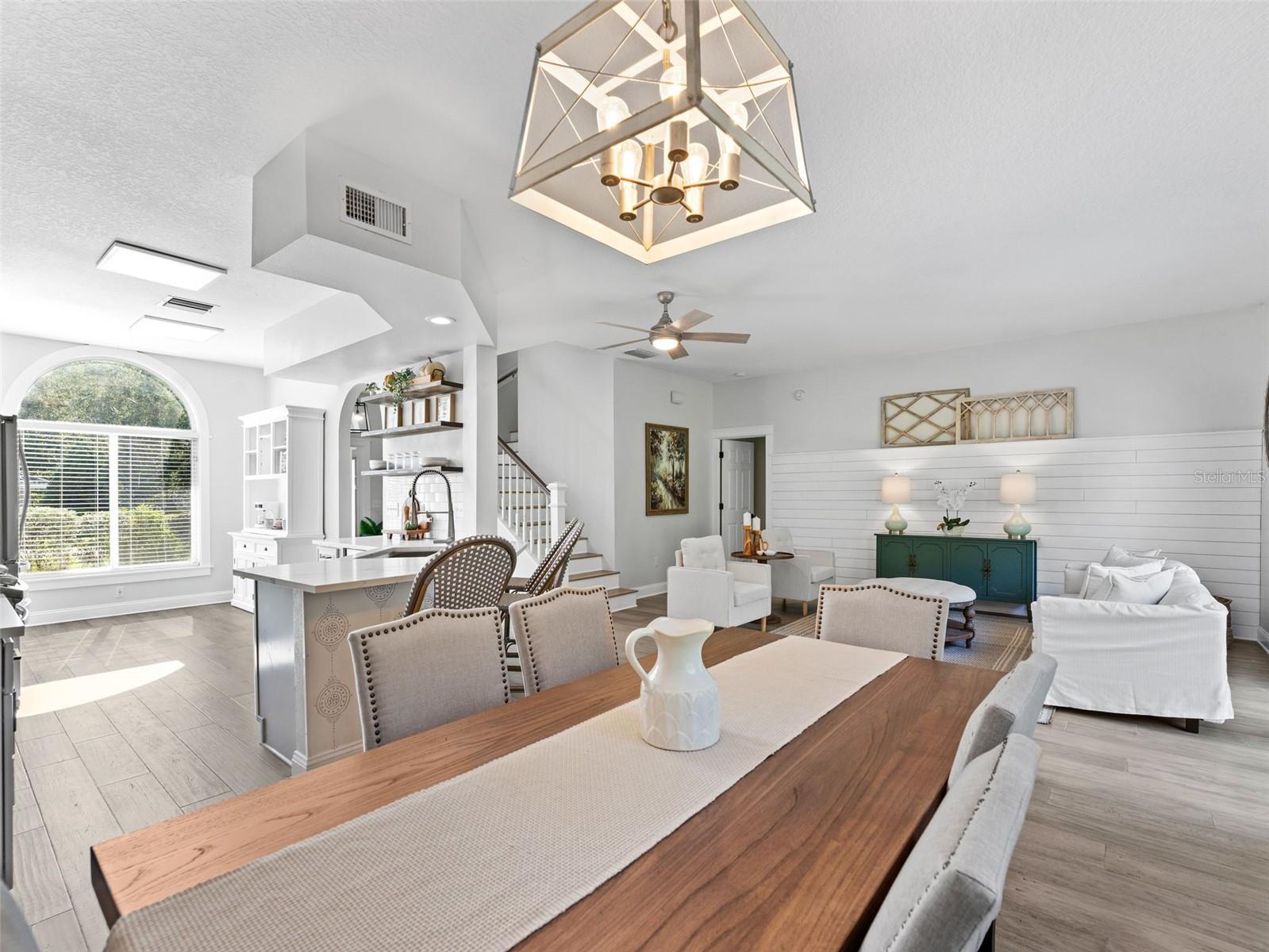 Image 12 of 68 For 18120 Sandy Pointe Drive
