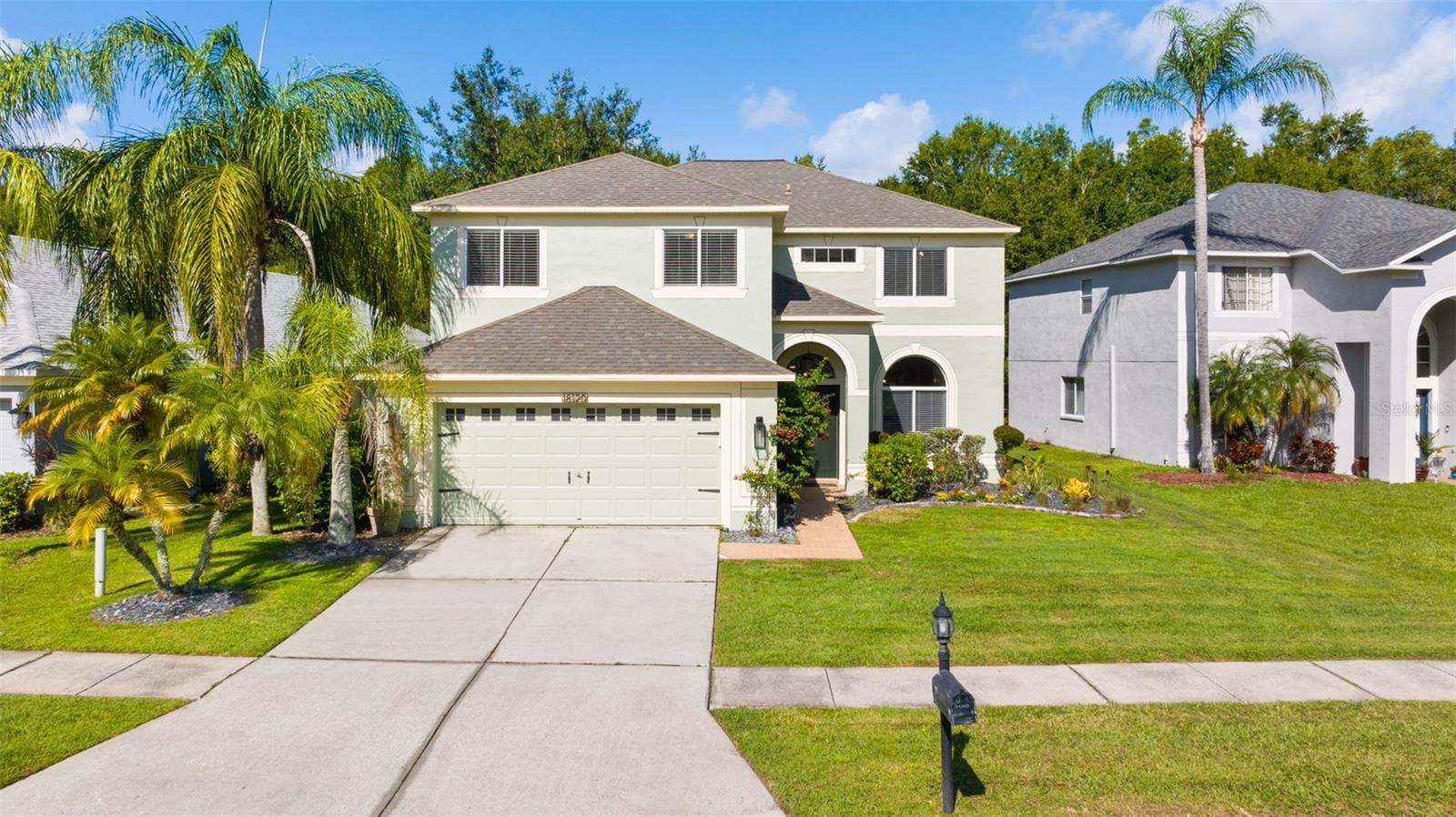 Image 50 of 68 For 18120 Sandy Pointe Drive