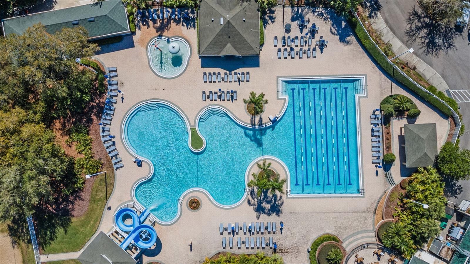 Image 55 of 68 For 18120 Sandy Pointe Drive