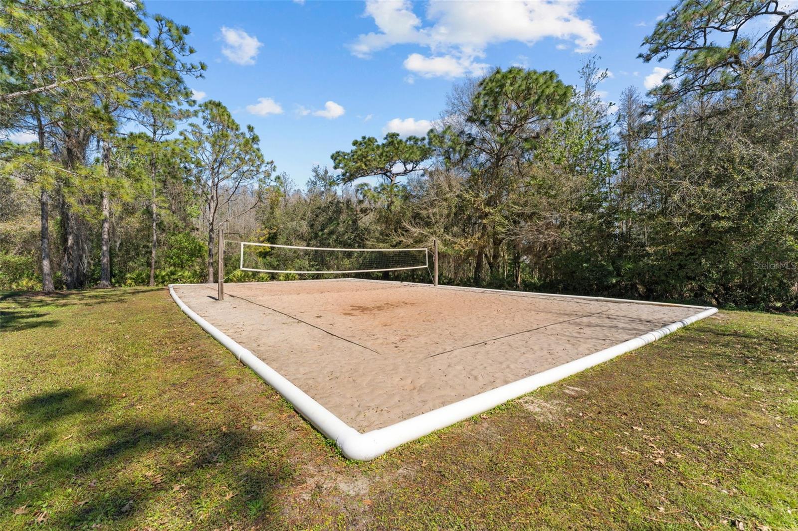 Image 59 of 68 For 18120 Sandy Pointe Drive