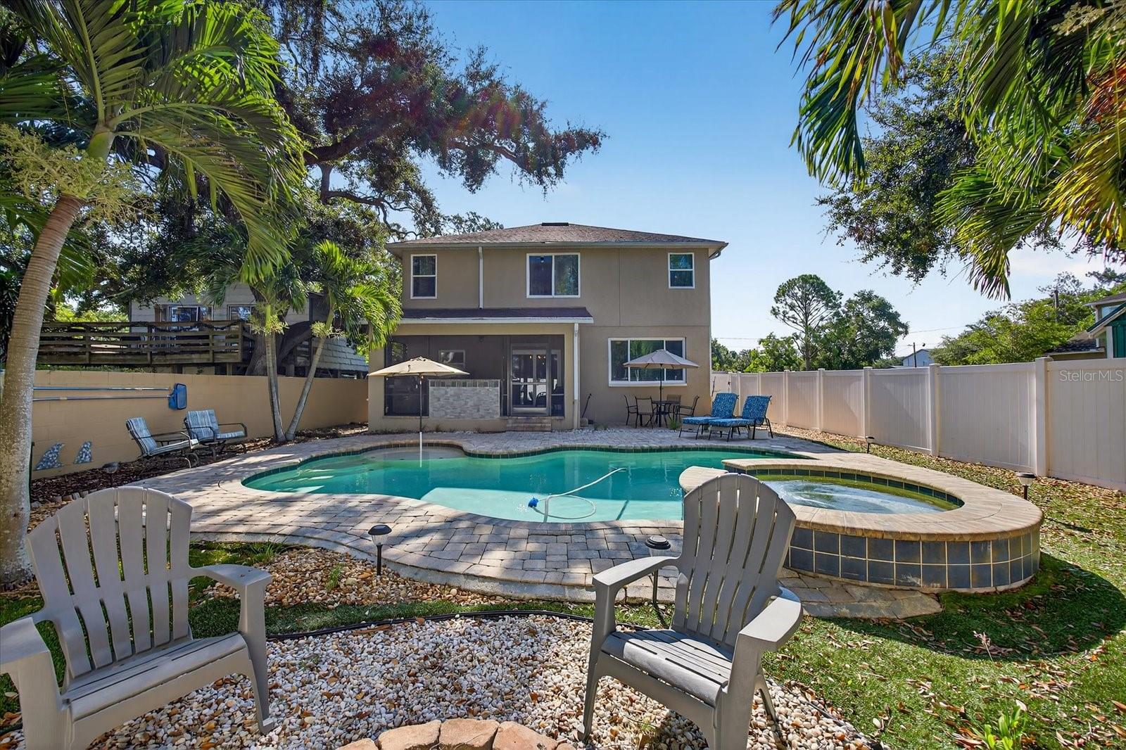 Listing photo id 34 for 6907 Wall Street