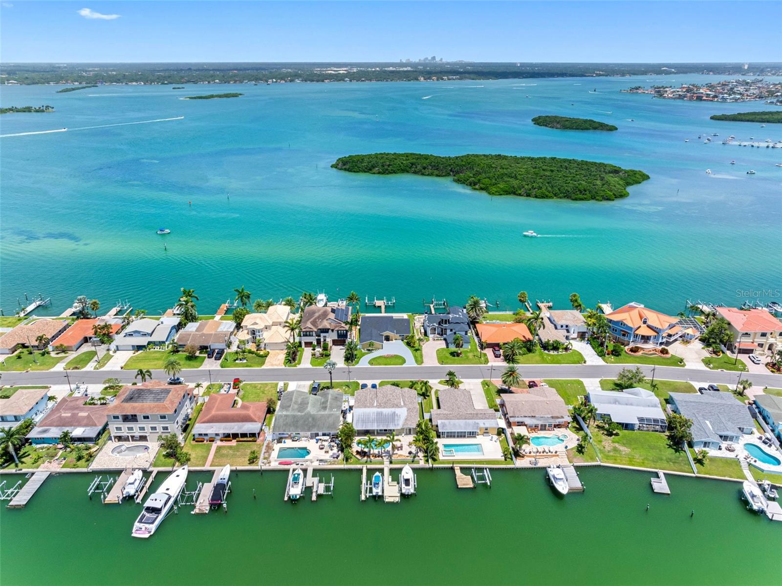 Image 53 of 64 For 517 Johns Pass Avenue