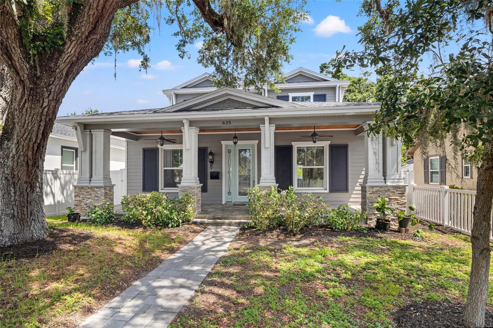 Image 2 of 54 For 625 38th Avenue N