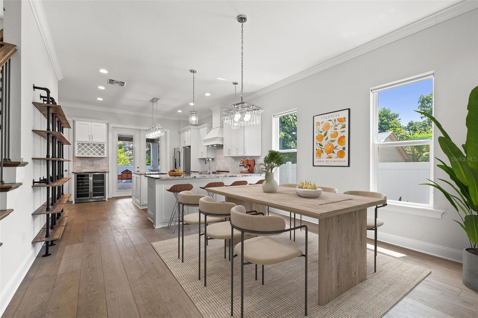 Image 3 of 54 For 625 38th Avenue N
