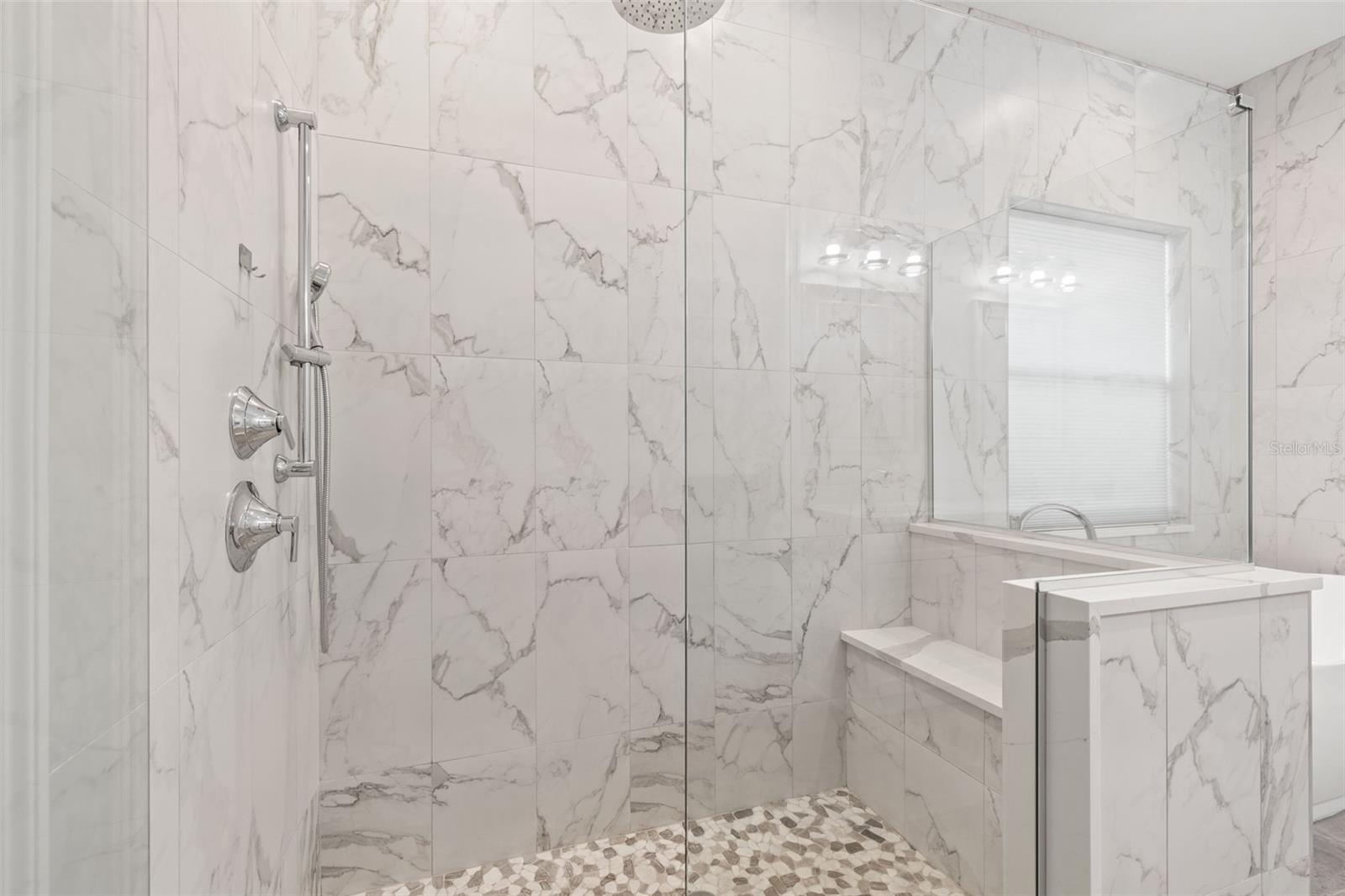 Image 33 of 54 For 625 38th Avenue N