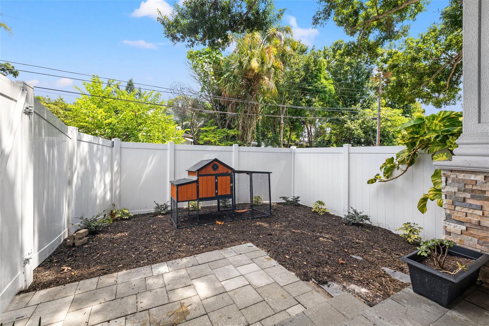 Image 50 of 54 For 625 38th Avenue N