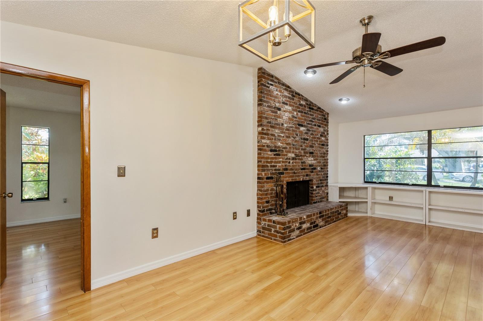 Image 18 of 36 For 9592 128th Terrace