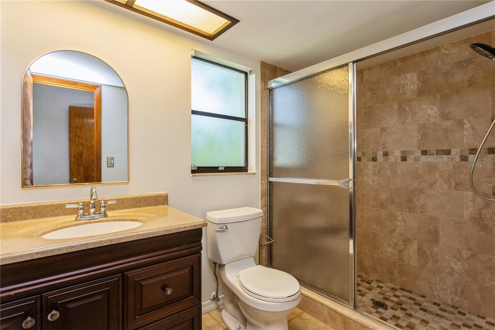 Image 22 of 36 For 9592 128th Terrace