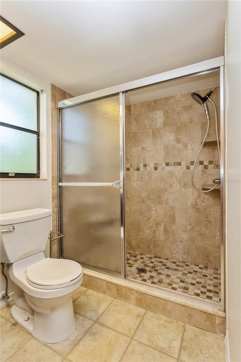 Image 23 of 36 For 9592 128th Terrace