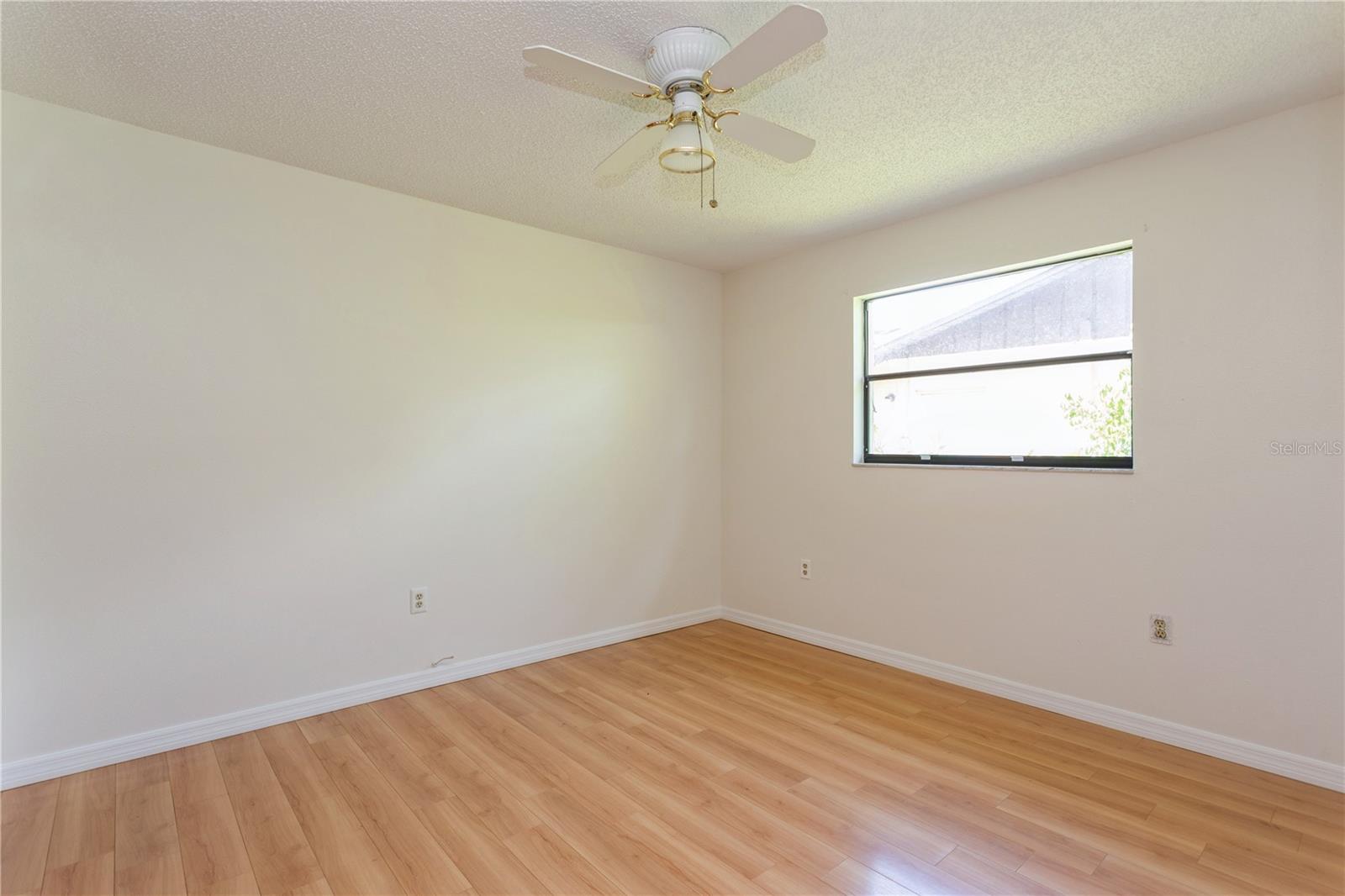 Image 27 of 36 For 9592 128th Terrace
