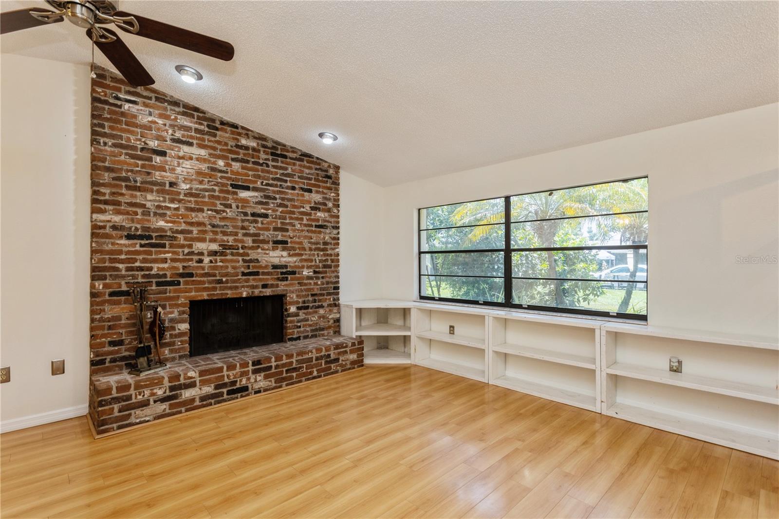 Image 7 of 36 For 9592 128th Terrace