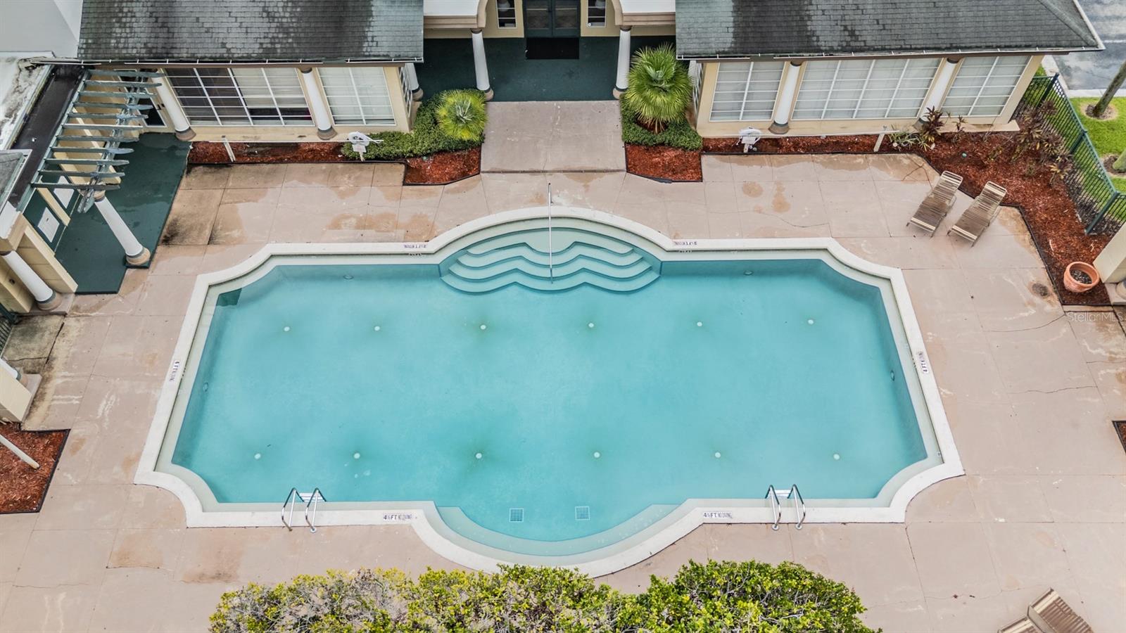 Image 31 of 33 For 17101 Carrington Park Drive 415