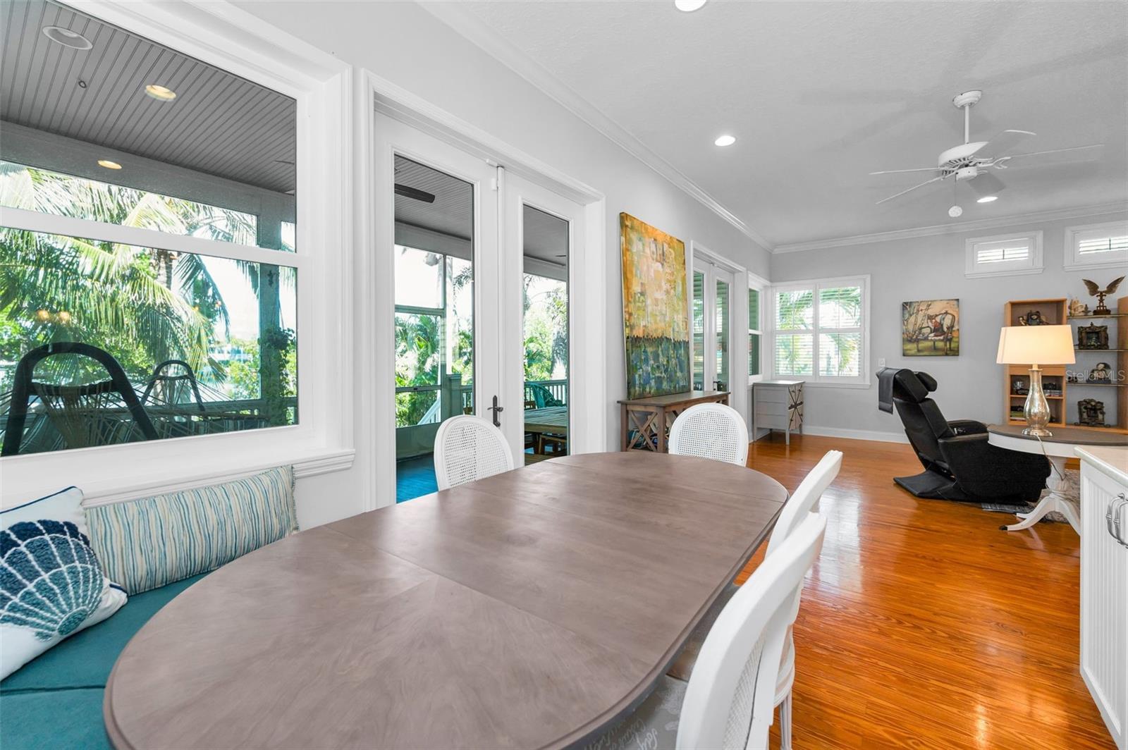 Image 37 of 75 For 12108 Lagoon Lane