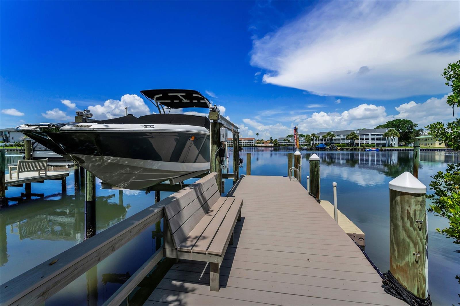 Image 8 of 75 For 12108 Lagoon Lane