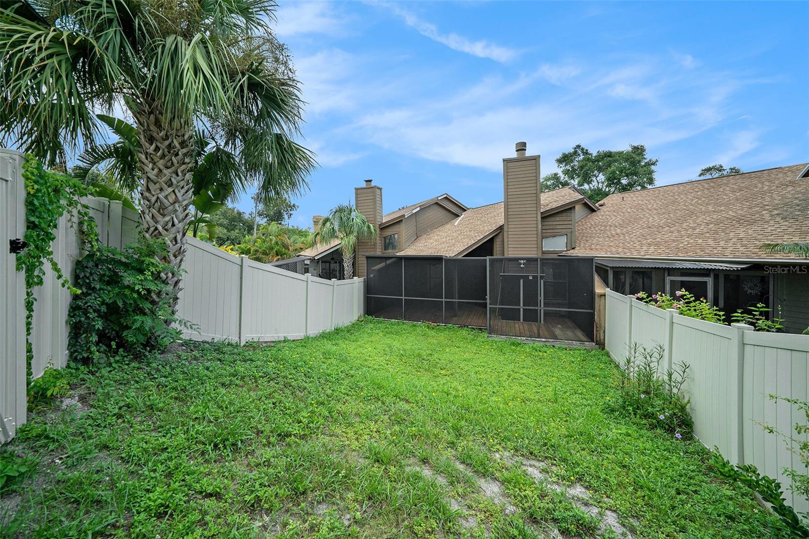 Image 22 of 27 For 1923 Bayshore Court