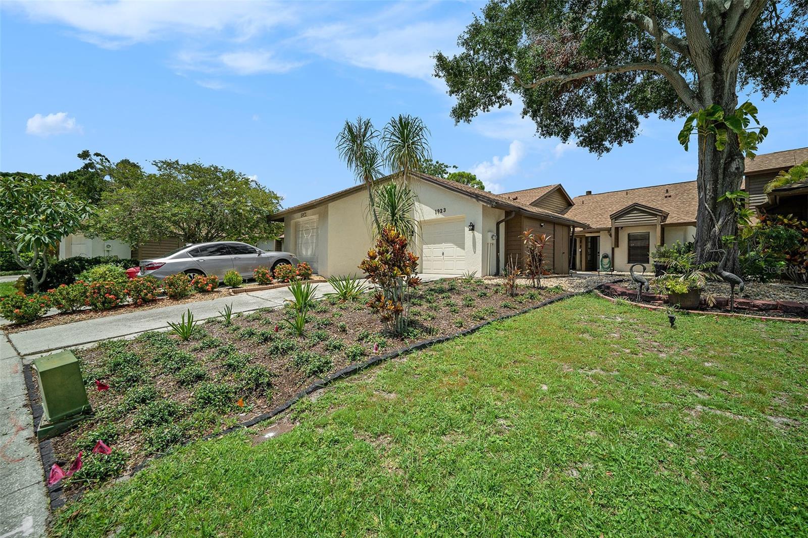 Image 26 of 27 For 1923 Bayshore Court