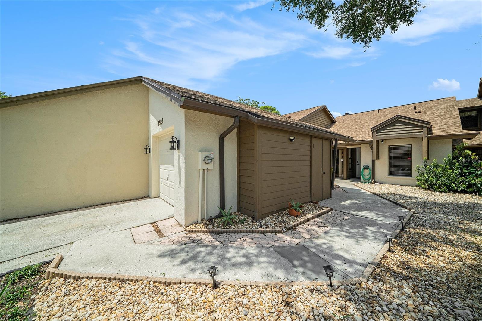 Image 4 of 27 For 1923 Bayshore Court